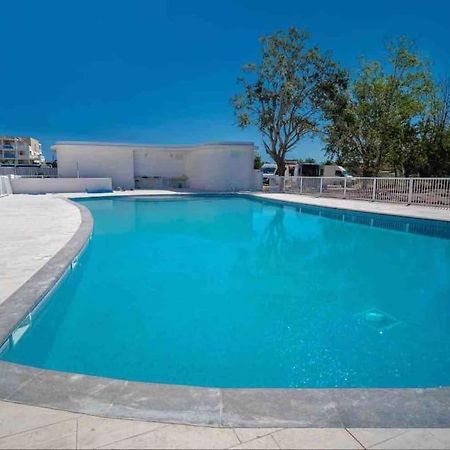 T2 Neuf + Piscine, 5 Mn A Pied Des Plages Сериньян Екстер'єр фото